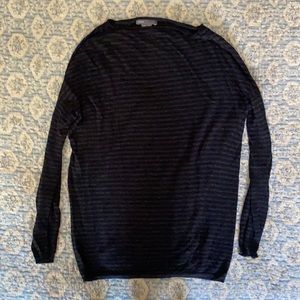 Vince stripped sweater. Size S